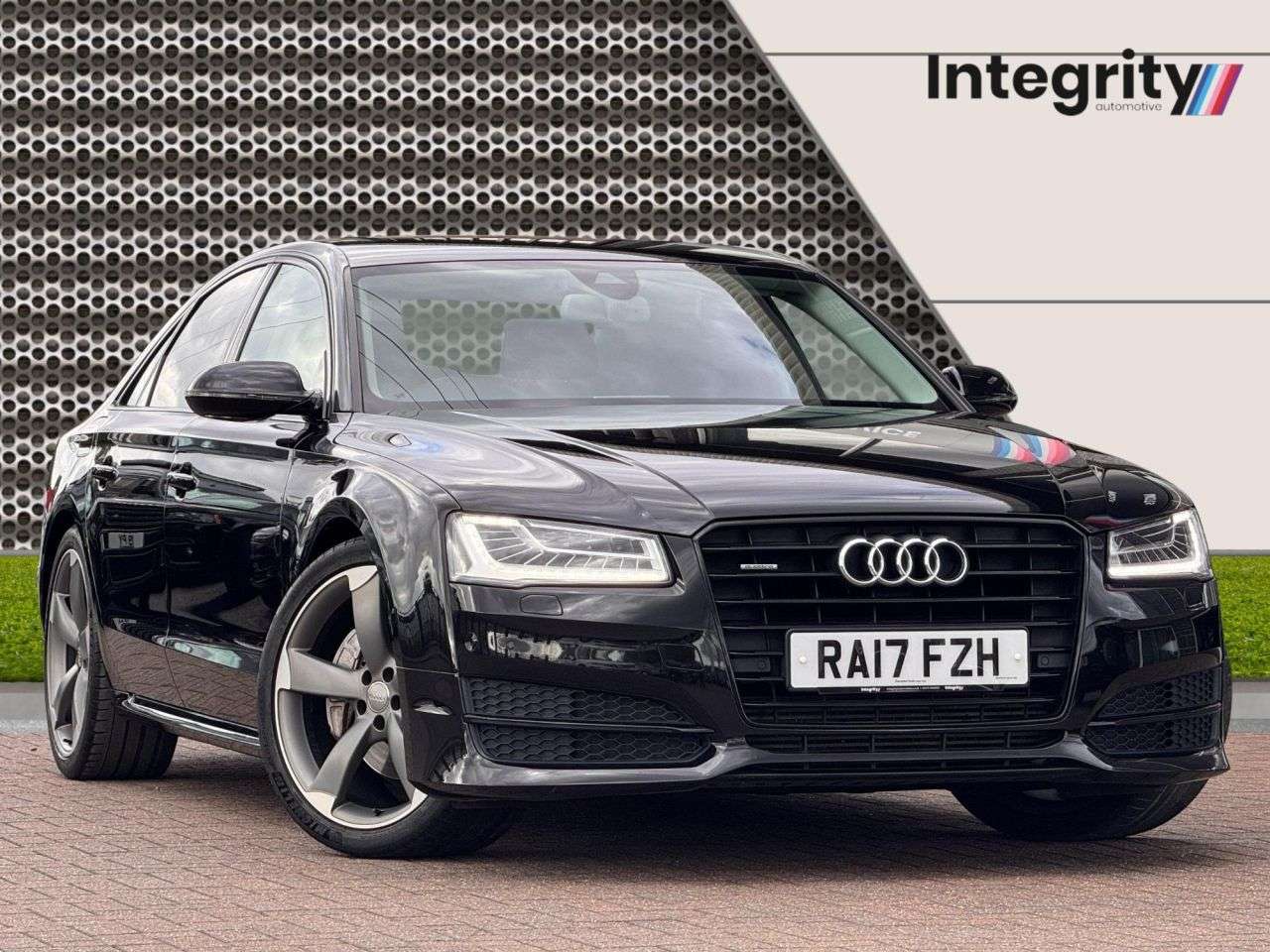 A 2017 AUDI A8 3.0 TDI V6 Black Edition Saloon 4dr Diesel Tiptronic quattro Euro 6 (s/s) ( A 2017 AUDI A8 3.0 TDI V6 Black Edition Saloon 4dr Diesel Tiptronic quattro Euro 6 (s/s) (