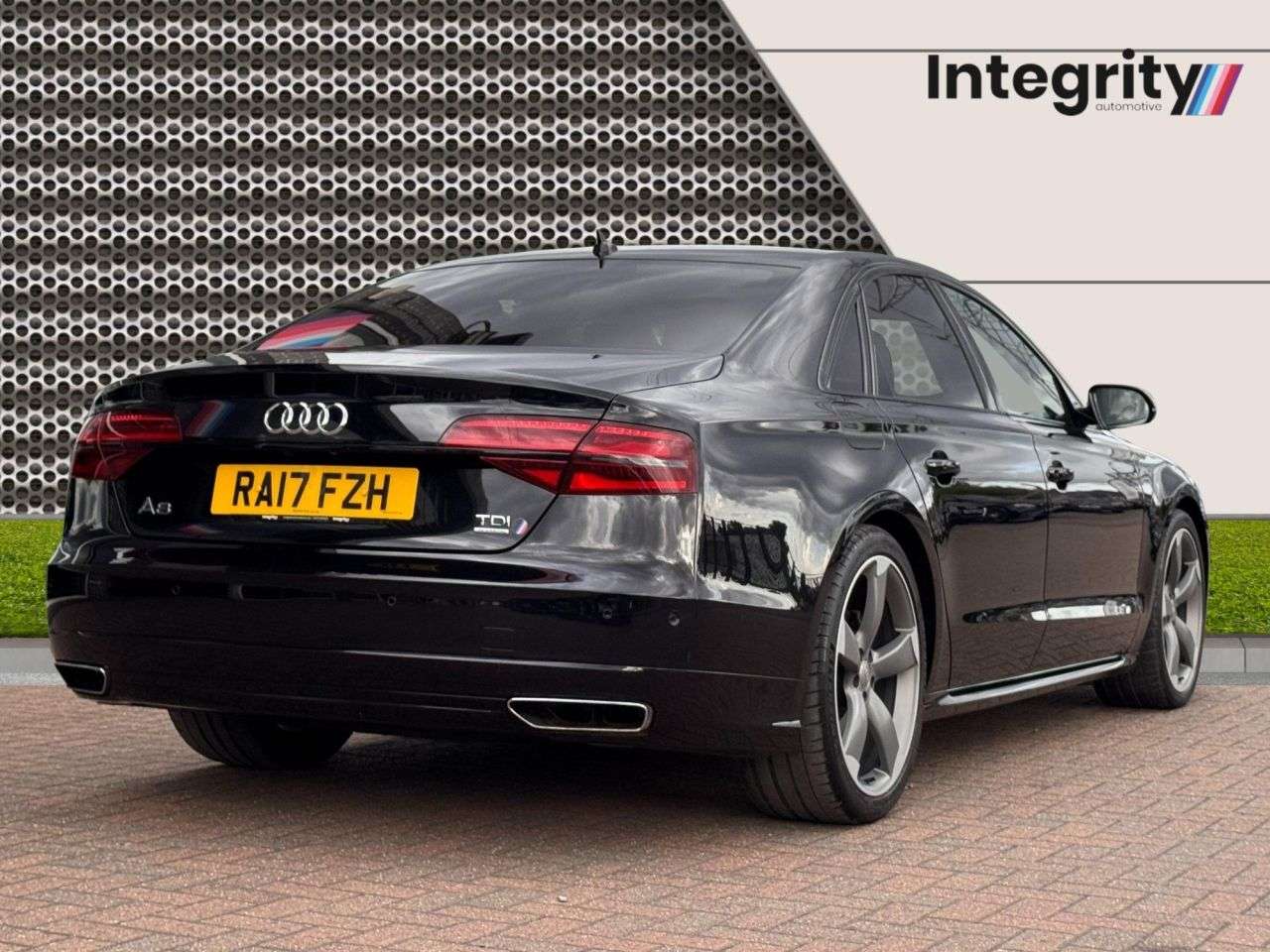 A 2017 AUDI A8 3.0 TDI V6 Black Edition Saloon 4dr Diesel Tiptronic quattro Euro 6 (s/s) ( A 2017 AUDI A8 3.0 TDI V6 Black Edition Saloon 4dr Diesel Tiptronic quattro Euro 6 (s/s) (