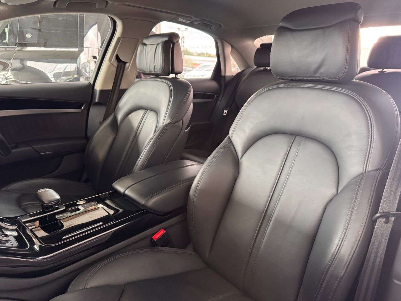 2017 AUDI A8 2017 AUDI A8