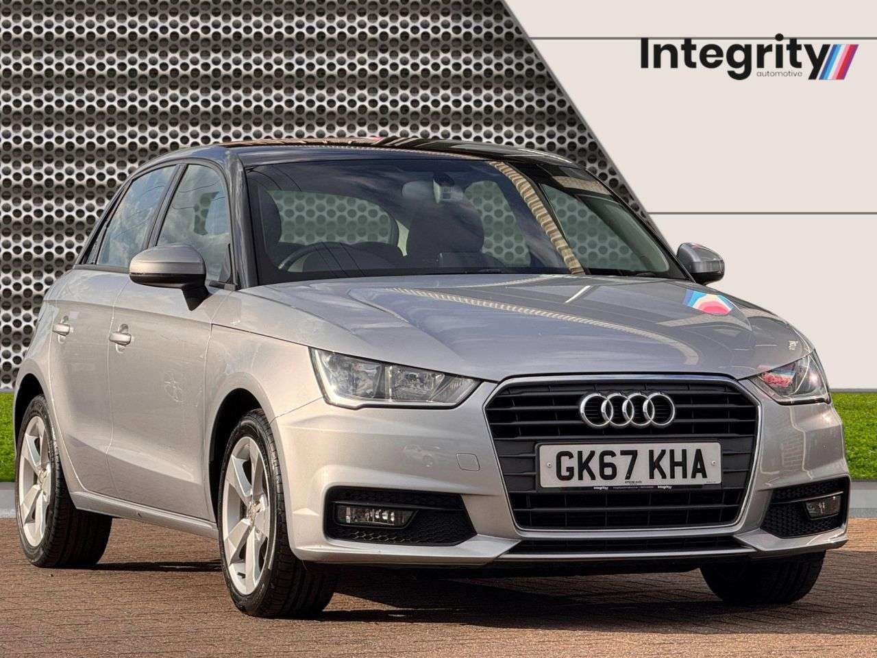 2017 AUDI A1 2017 AUDI A1