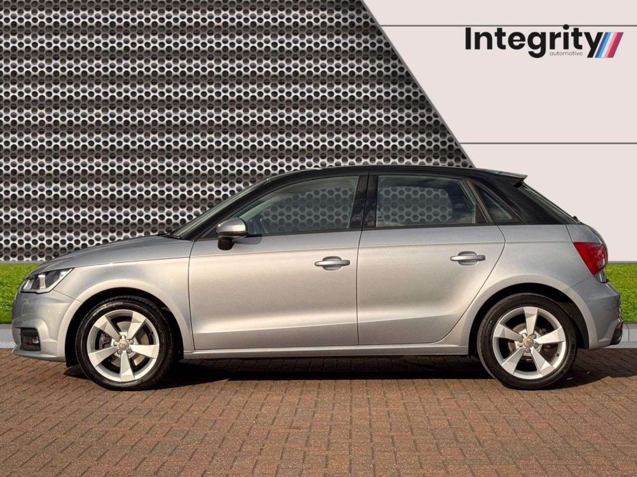 2017 AUDI A1 2017 AUDI A1
