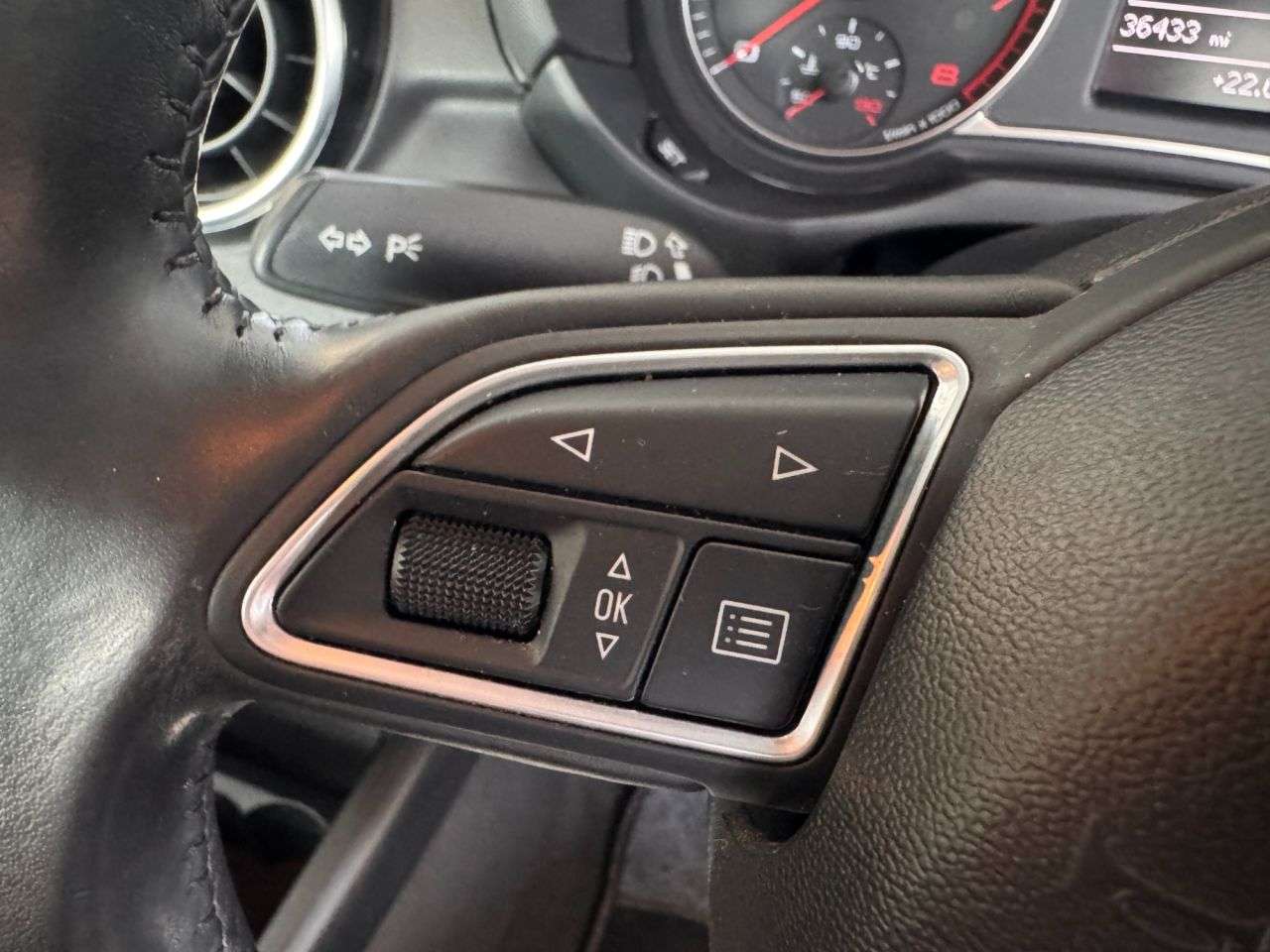 2017 AUDI A1 2017 AUDI A1