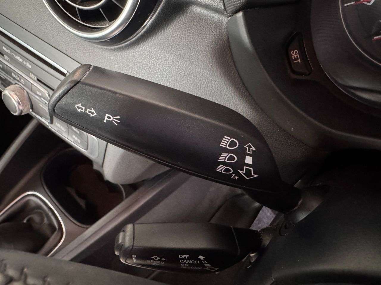 2017 AUDI A1 2017 AUDI A1
