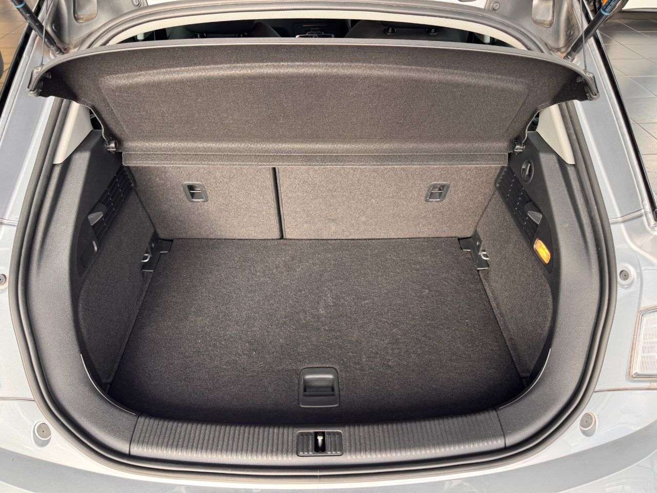 2017 AUDI A1 2017 AUDI A1