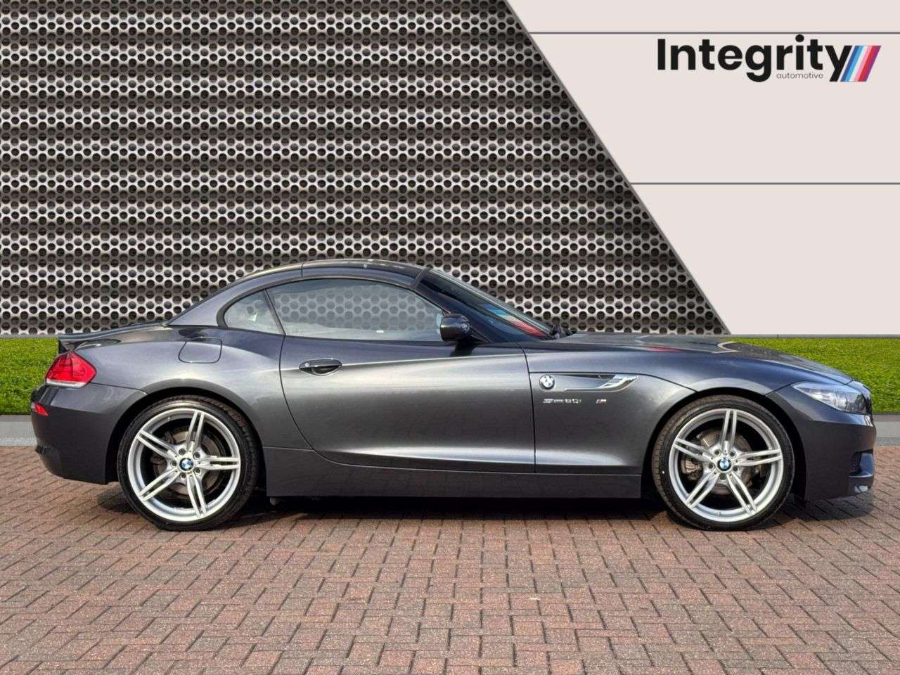 2016 BMW Z4 2016 BMW Z4