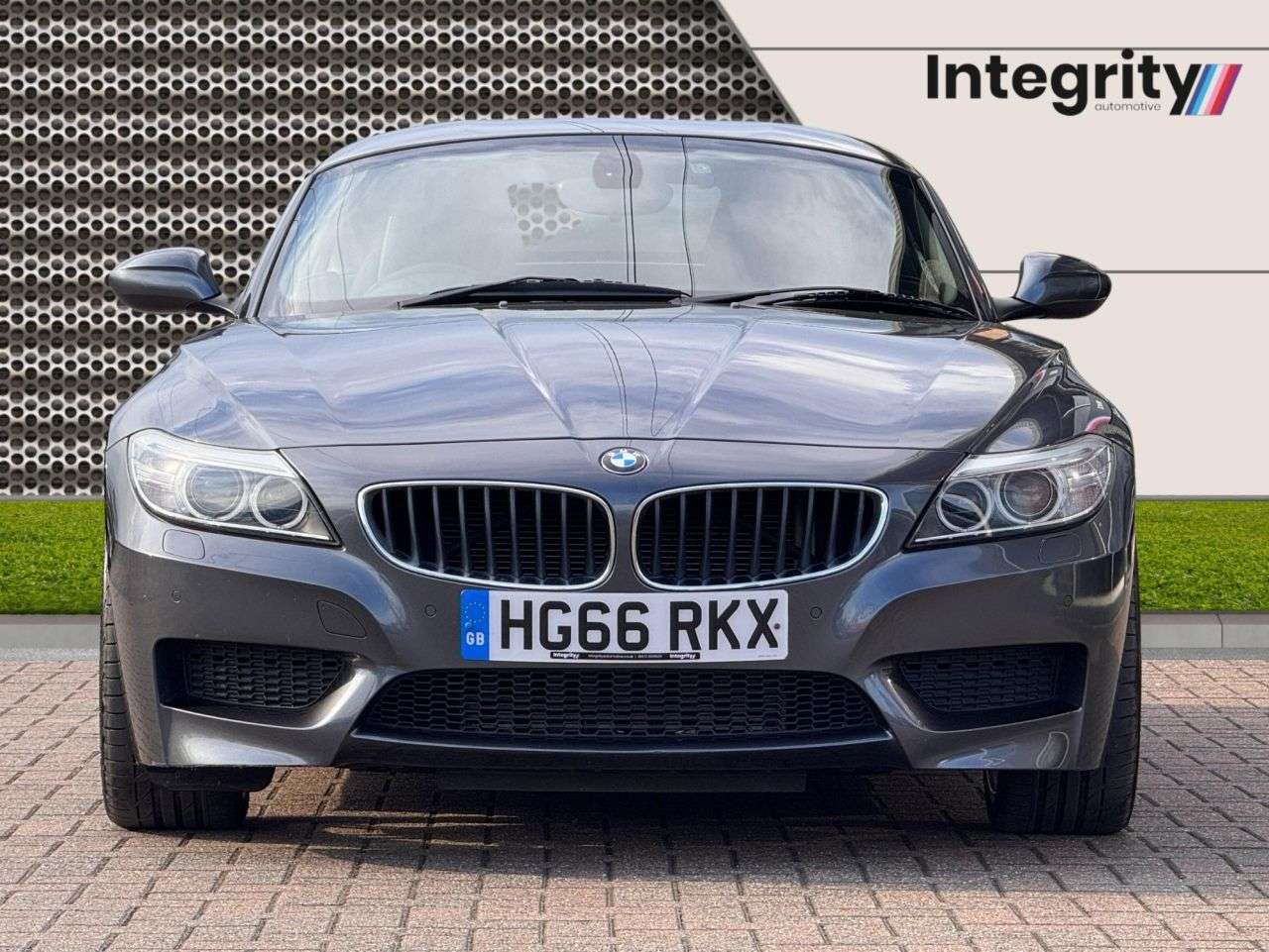 2016 BMW Z4 2016 BMW Z4