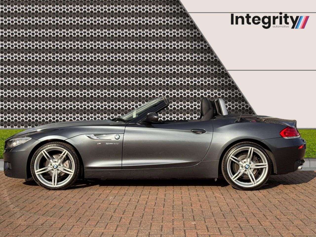 2016 BMW Z4 2016 BMW Z4