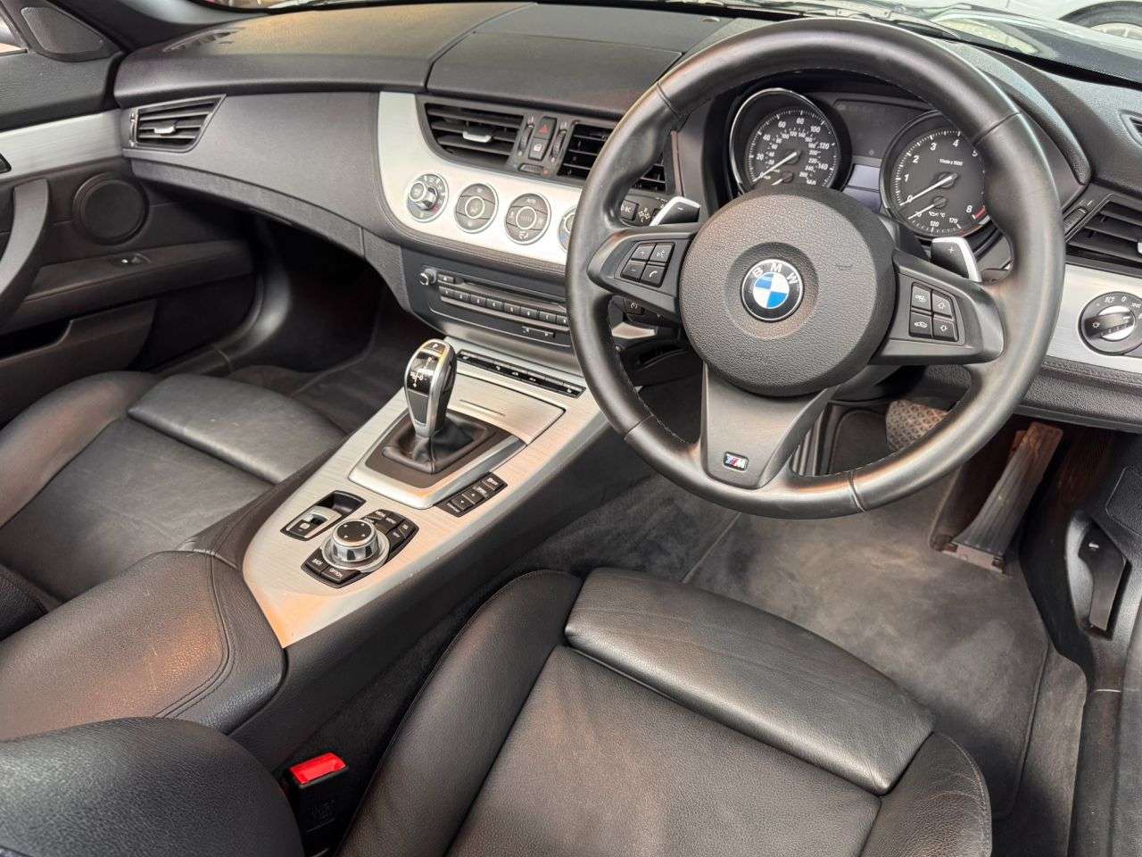 2016 BMW Z4 2016 BMW Z4