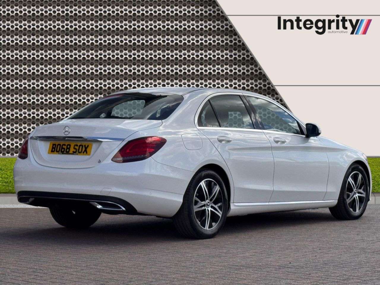 A 2018 MERCEDES-BENZ C CLASS 2.0 C220d Sport Saloon 4dr Diesel G-Tronic+ Euro 6 (s/s) (194 ps) Low Milea A 2018 MERCEDES-BENZ C CLASS 2.0 C220d Sport Saloon 4dr Diesel G-Tronic+ Euro 6 (s/s) (194 ps) Low Milea