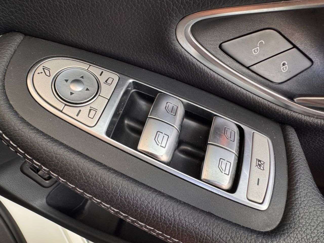 2018 MERCEDES-BENZ C CLASS 2018 MERCEDES-BENZ C CLASS