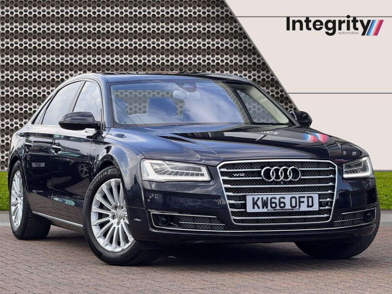 A 2017 AUDI A8 6.3 W12 Saloon 4dr Petrol Tiptronic quattro Euro 6 (s/s) LWB (500 ps) Pan R A 2017 AUDI A8 6.3 W12 Saloon 4dr Petrol Tiptronic quattro Euro 6 (s/s) LWB (500 ps) Pan R