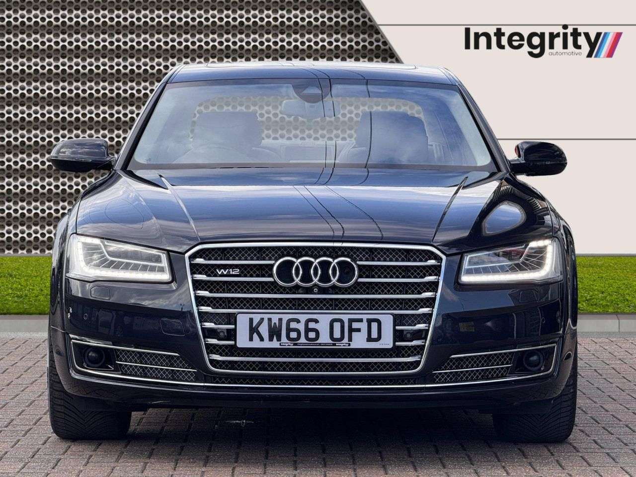 2017 AUDI A8 2017 AUDI A8