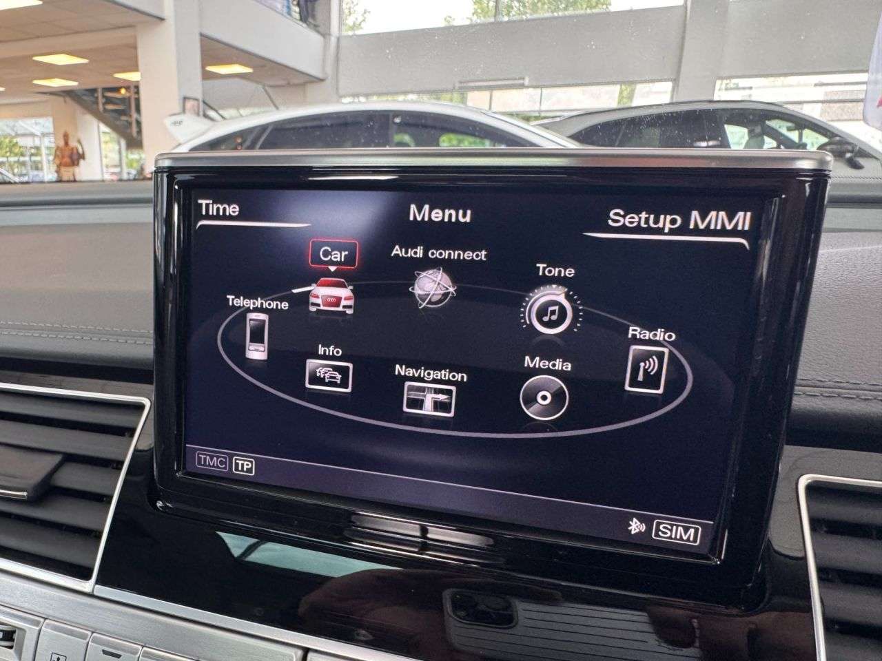 2017 AUDI A8 2017 AUDI A8