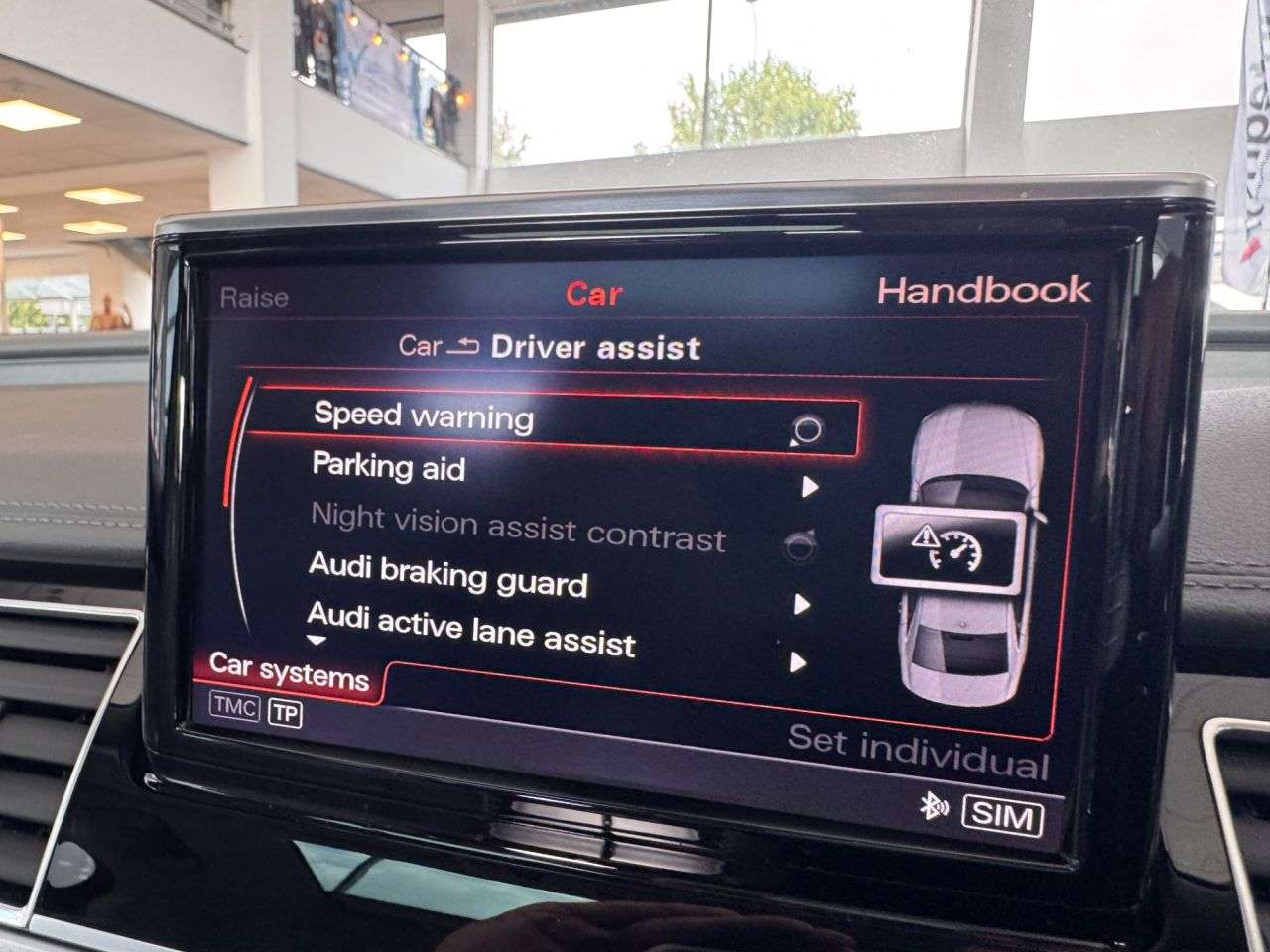 2017 AUDI A8 2017 AUDI A8