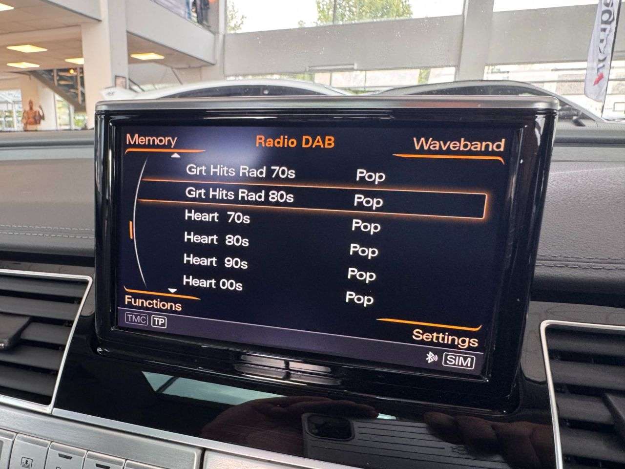 2017 AUDI A8 2017 AUDI A8