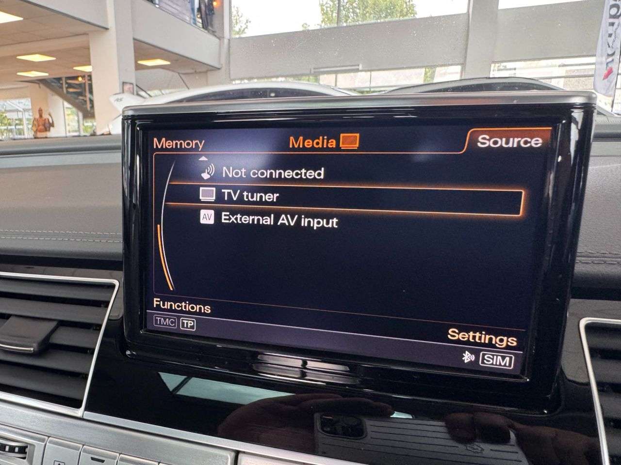2017 AUDI A8 2017 AUDI A8