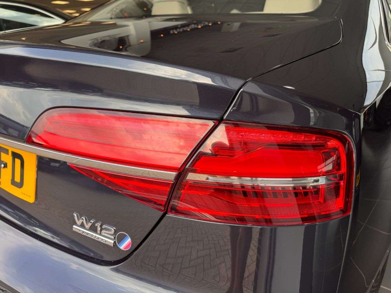 2017 AUDI A8 2017 AUDI A8