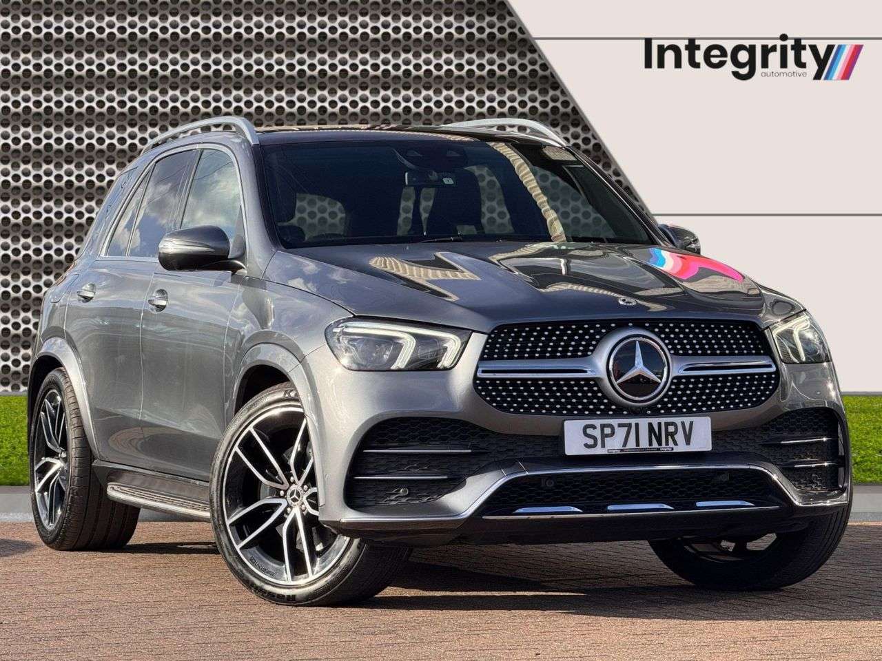 A 2021 MERCEDES-BENZ GLE 2.9 GLE400d AMG Line (Premium Plus) SUV 5dr Diesel G-Tronic 4MATIC Euro 6 ( A 2021 MERCEDES-BENZ GLE 2.9 GLE400d AMG Line (Premium Plus) SUV 5dr Diesel G-Tronic 4MATIC Euro 6 (