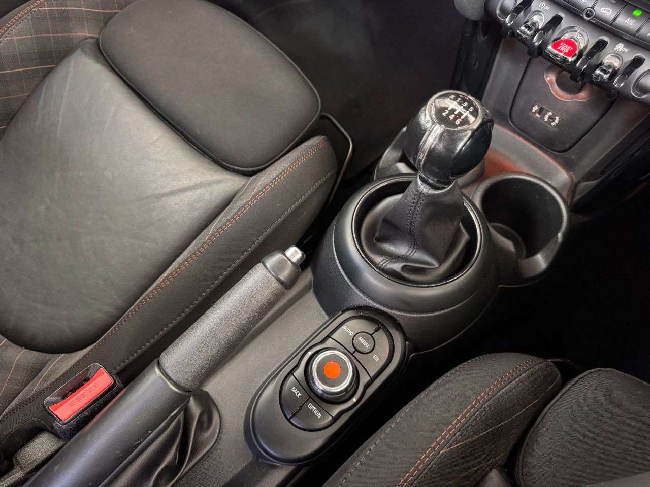 2018 MINI HATCH 2018 MINI HATCH