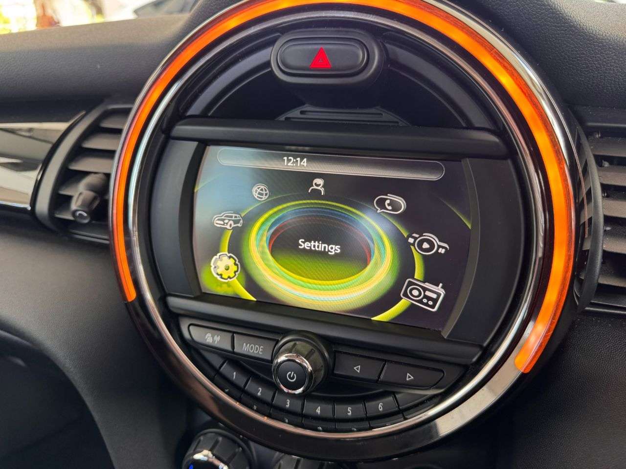2018 MINI HATCH 2018 MINI HATCH