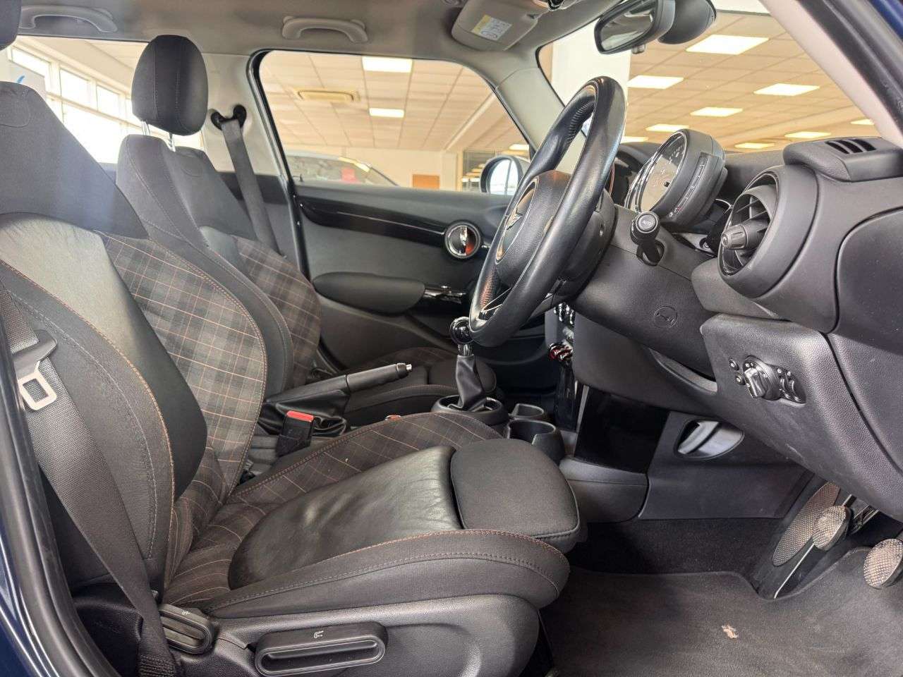 2018 MINI HATCH 2018 MINI HATCH