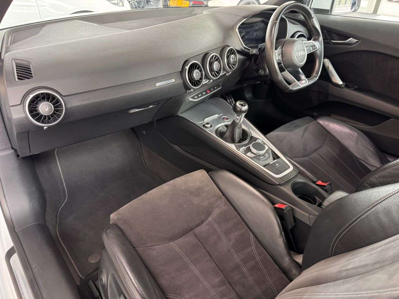 2017 AUDI TT 2017 AUDI TT