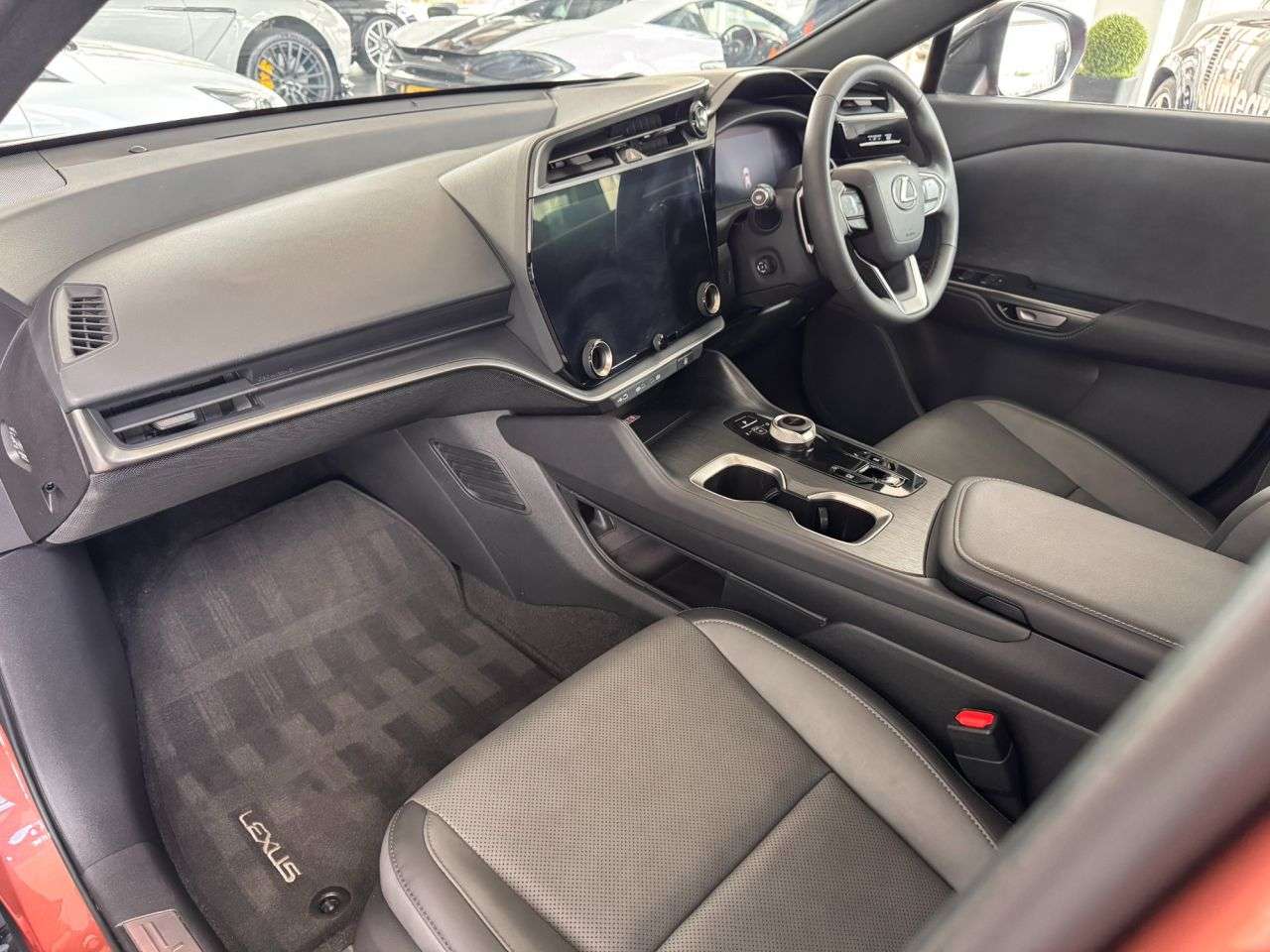 2024 LEXUS RZ 2024 LEXUS RZ