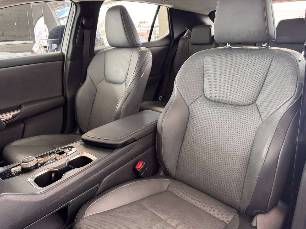 2024 LEXUS RZ 2024 LEXUS RZ