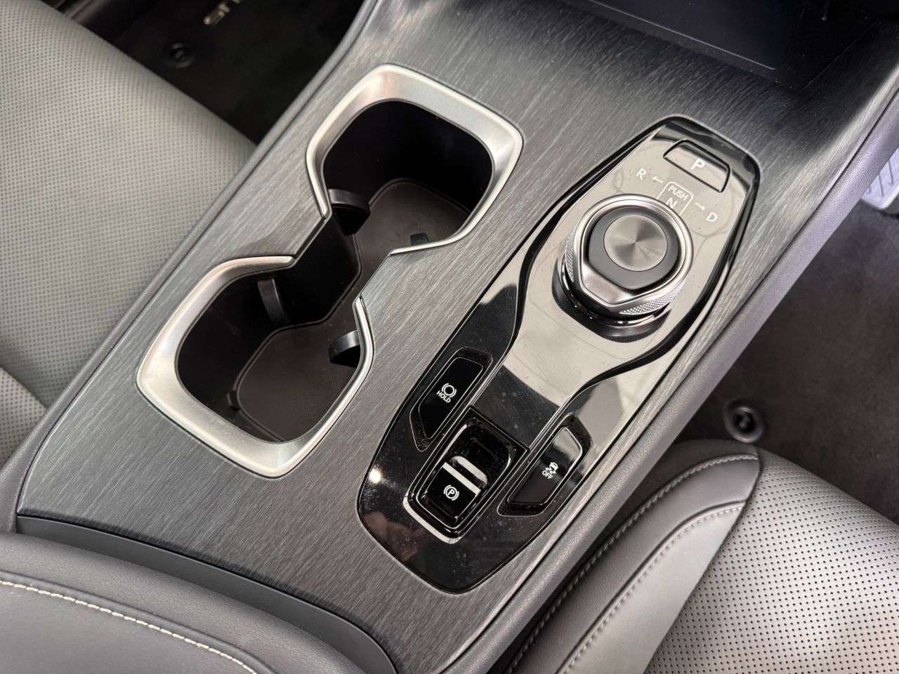 2024 LEXUS RZ 2024 LEXUS RZ