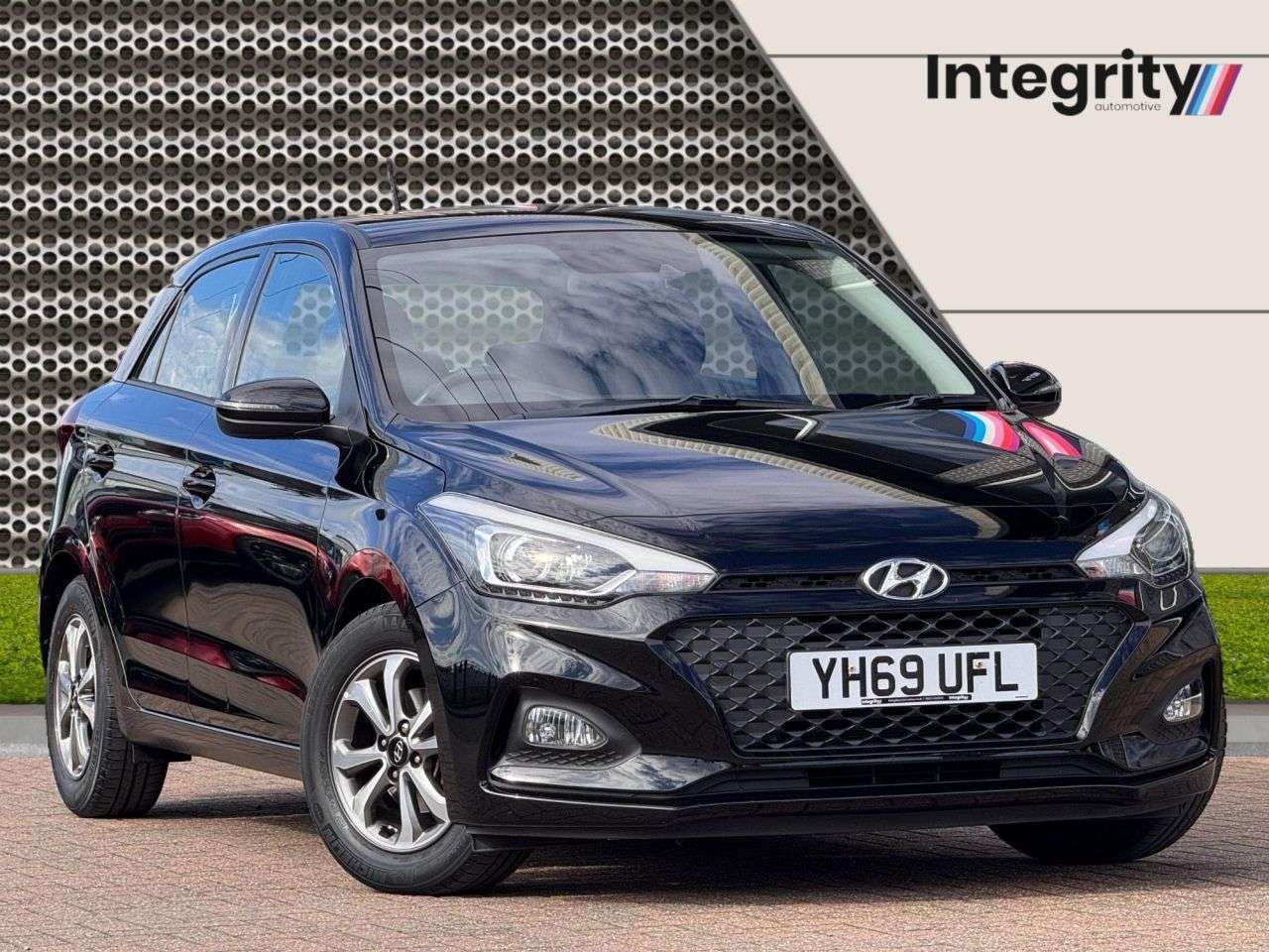 A 2019 HYUNDAI I20 1.2 SE Launch Edition Hatchback 5dr Petrol Manual Euro 6 (s/s) (84 ps) Appl A 2019 HYUNDAI I20 1.2 SE Launch Edition Hatchback 5dr Petrol Manual Euro 6 (s/s) (84 ps) Appl