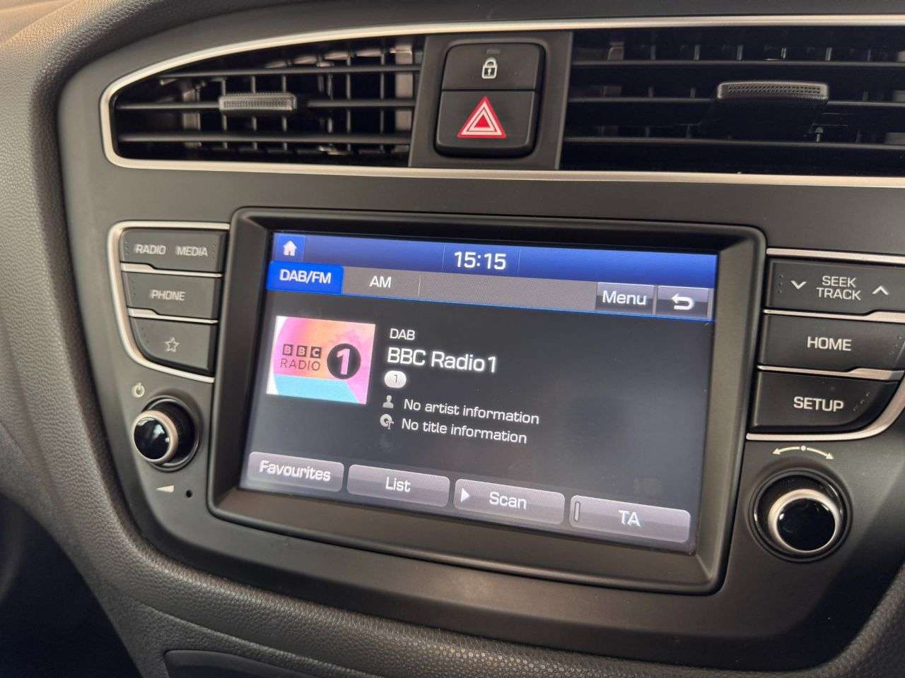 2019 HYUNDAI I20 2019 HYUNDAI I20