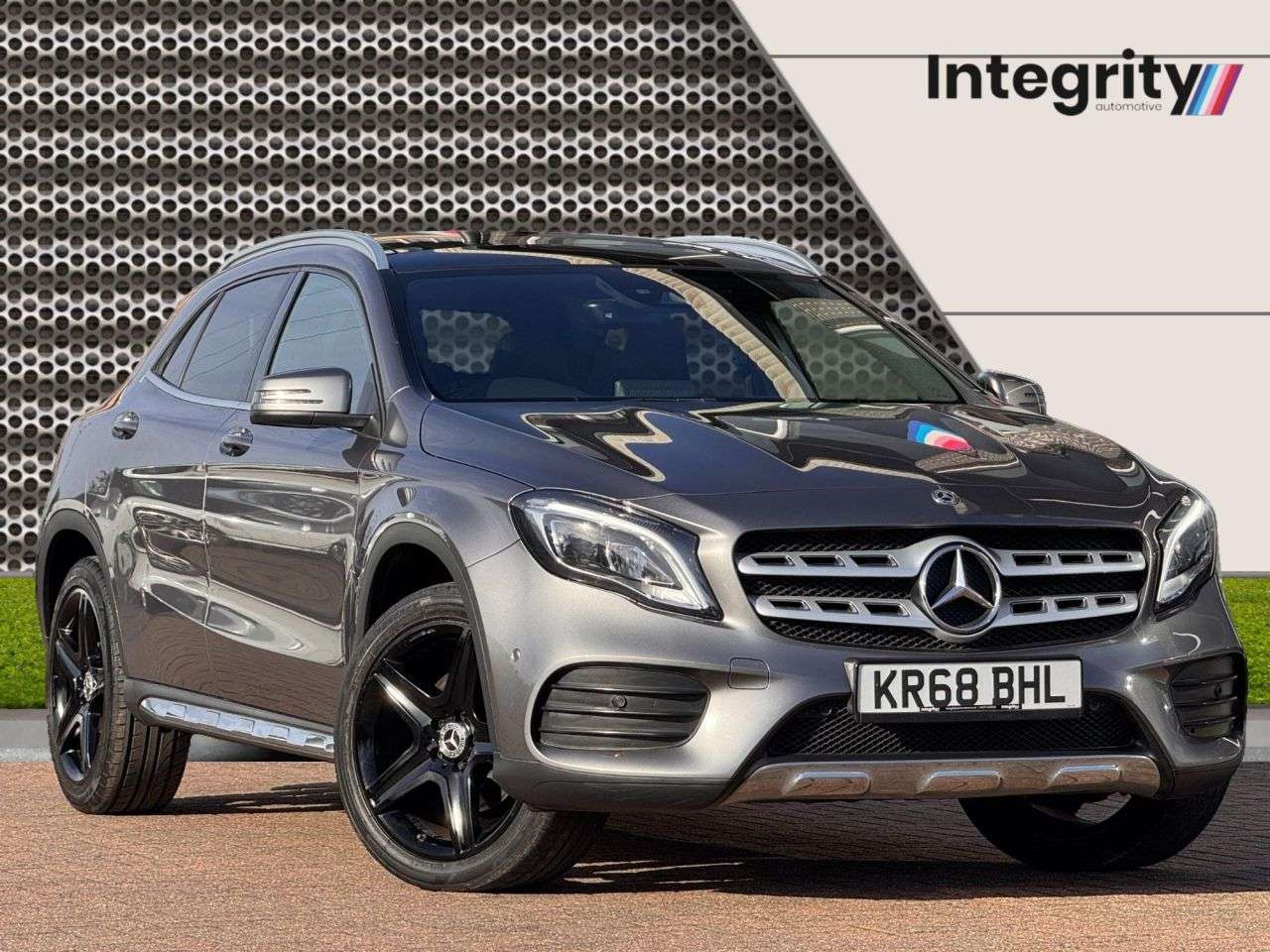 A 2018 MERCEDES-BENZ GLA 2.1 GLA220d AMG Line (Premium Plus) SUV 5dr Diesel 7G-DCT 4MATIC Euro 6 (s/ A 2018 MERCEDES-BENZ GLA 2.1 GLA220d AMG Line (Premium Plus) SUV 5dr Diesel 7G-DCT 4MATIC Euro 6 (s/