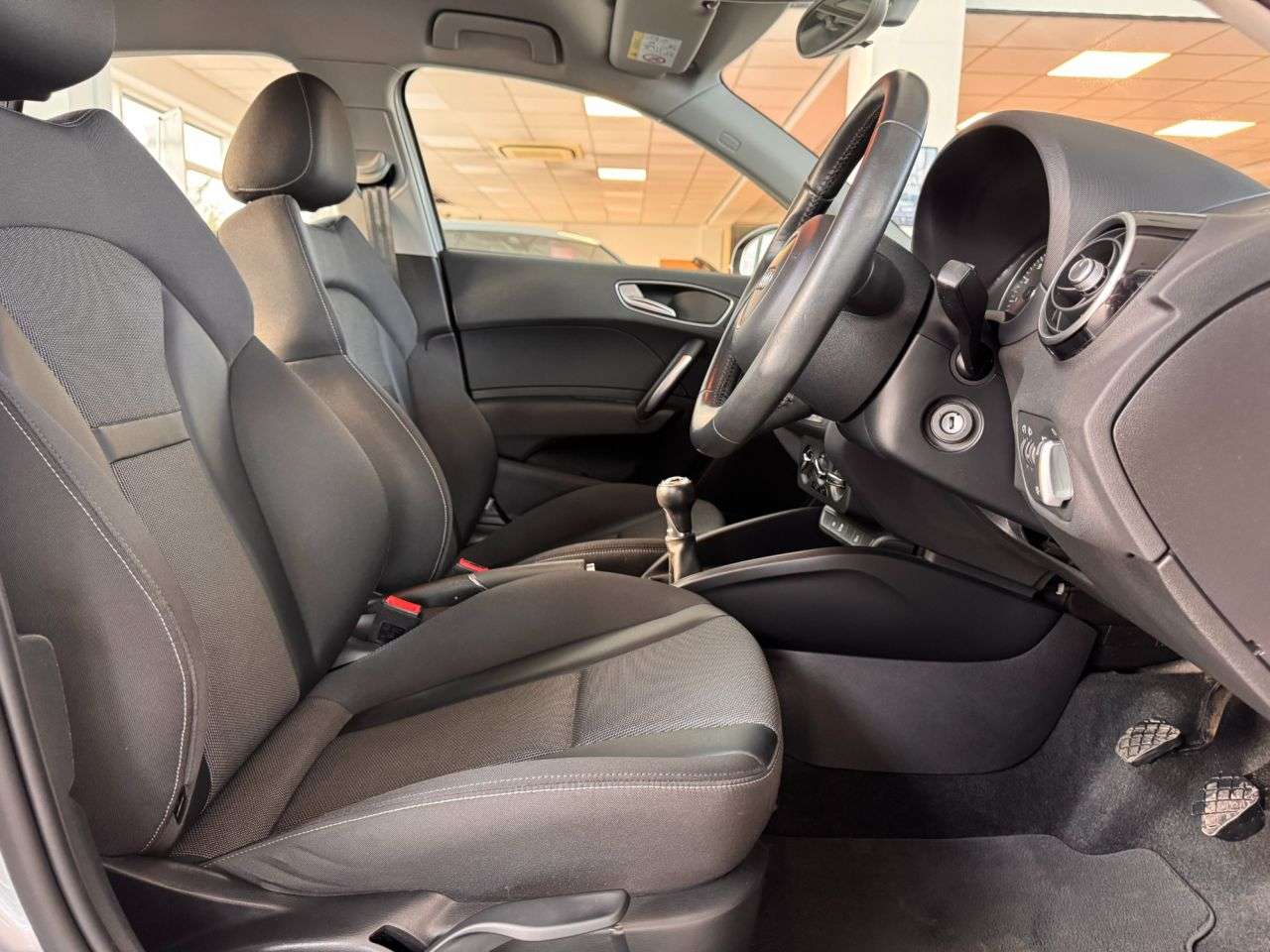 2014 AUDI A1 2014 AUDI A1
