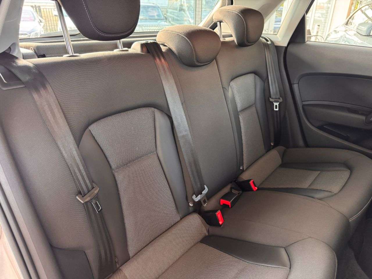 2014 AUDI A1 2014 AUDI A1