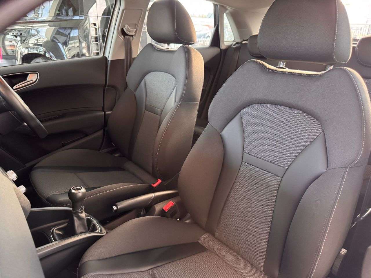 2014 AUDI A1 2014 AUDI A1