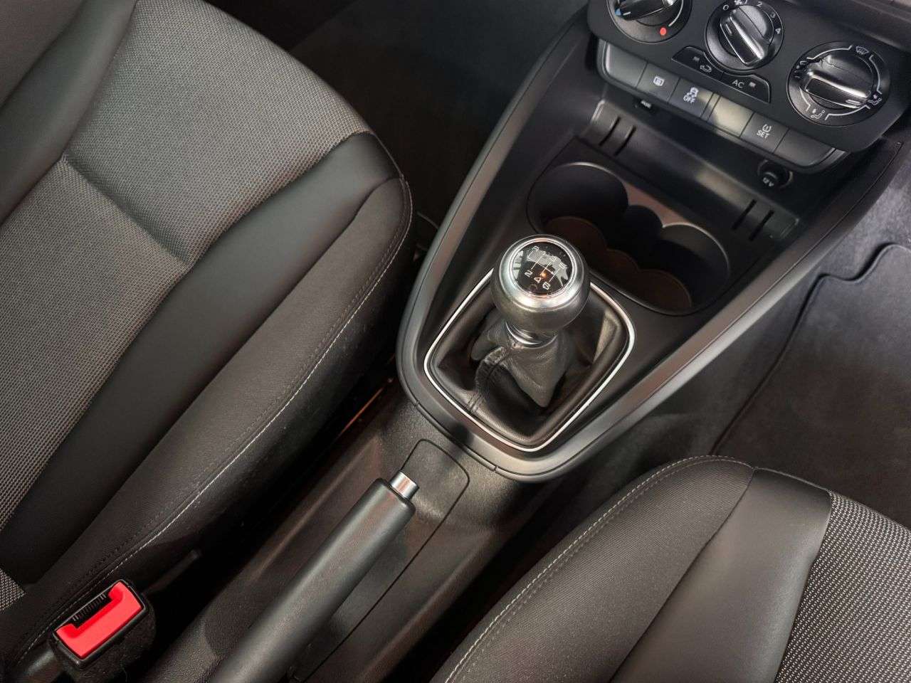 2014 AUDI A1 2014 AUDI A1