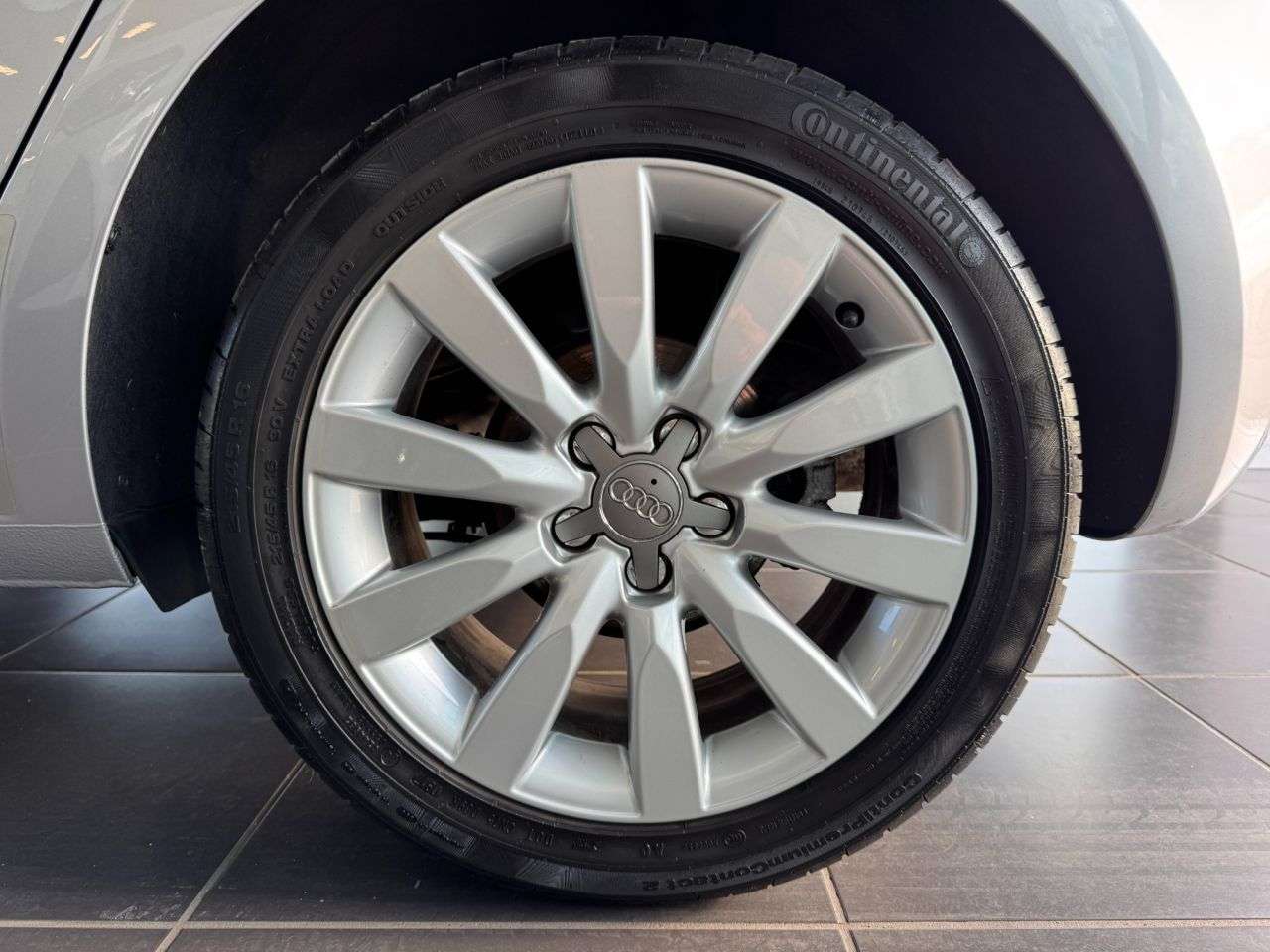 2014 AUDI A1 2014 AUDI A1