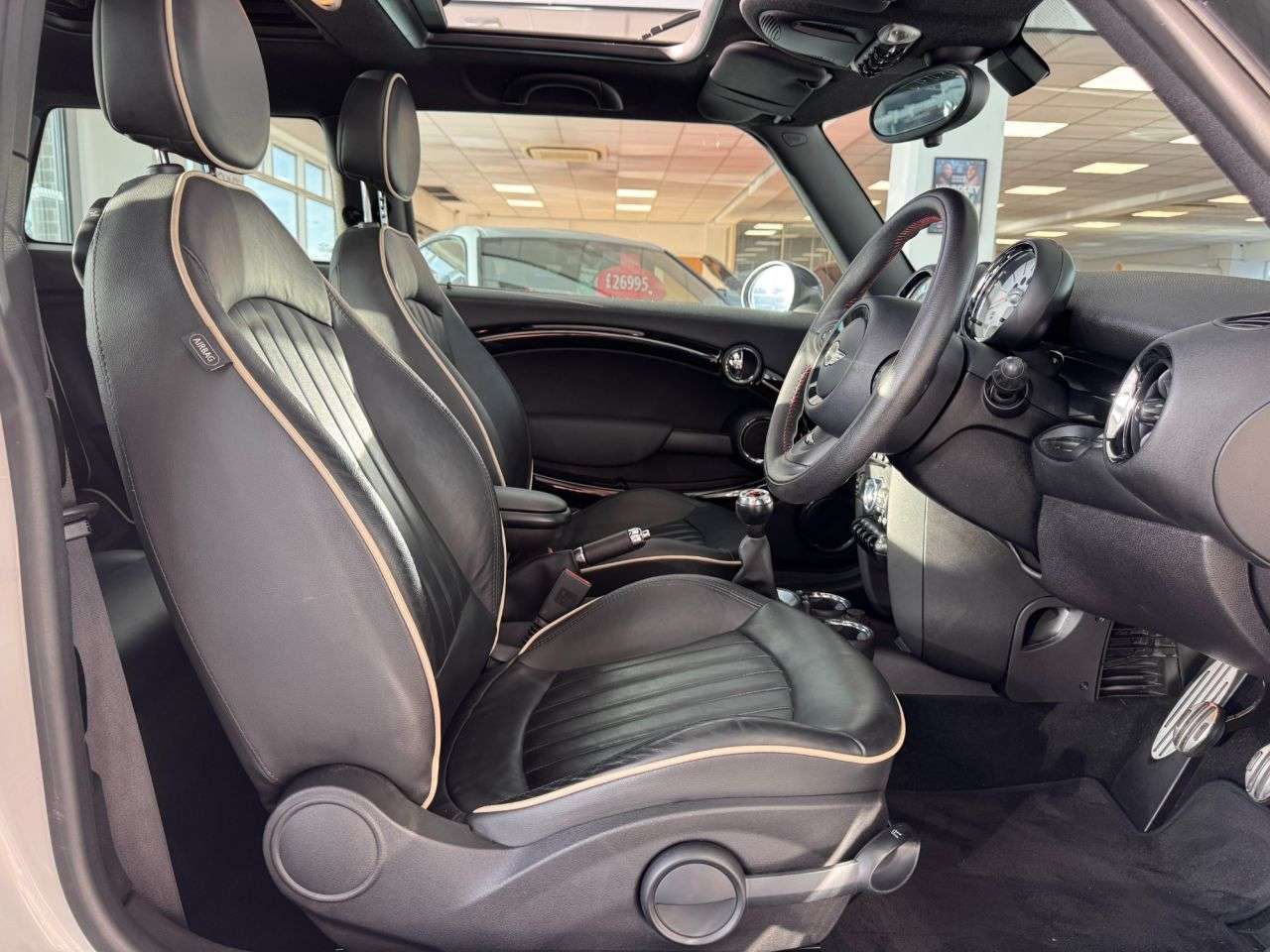 2013 MINI HATCH 2013 MINI HATCH