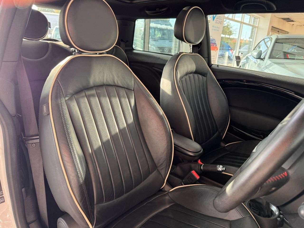 2013 MINI HATCH 2013 MINI HATCH