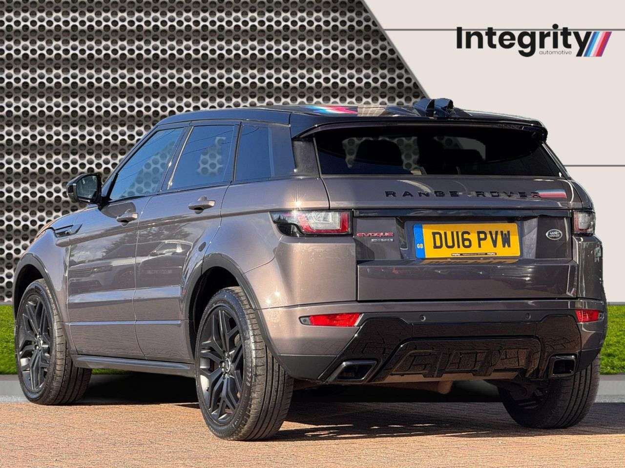 A 2016 LAND ROVER RANGE ROVER EVOQUE 2.0 TD4 HSE Dynamic SUV 5dr Diesel Auto 4WD Euro 6 (s/s) (180 ps) Panoramic A 2016 LAND ROVER RANGE ROVER EVOQUE 2.0 TD4 HSE Dynamic SUV 5dr Diesel Auto 4WD Euro 6 (s/s) (180 ps) Panoramic