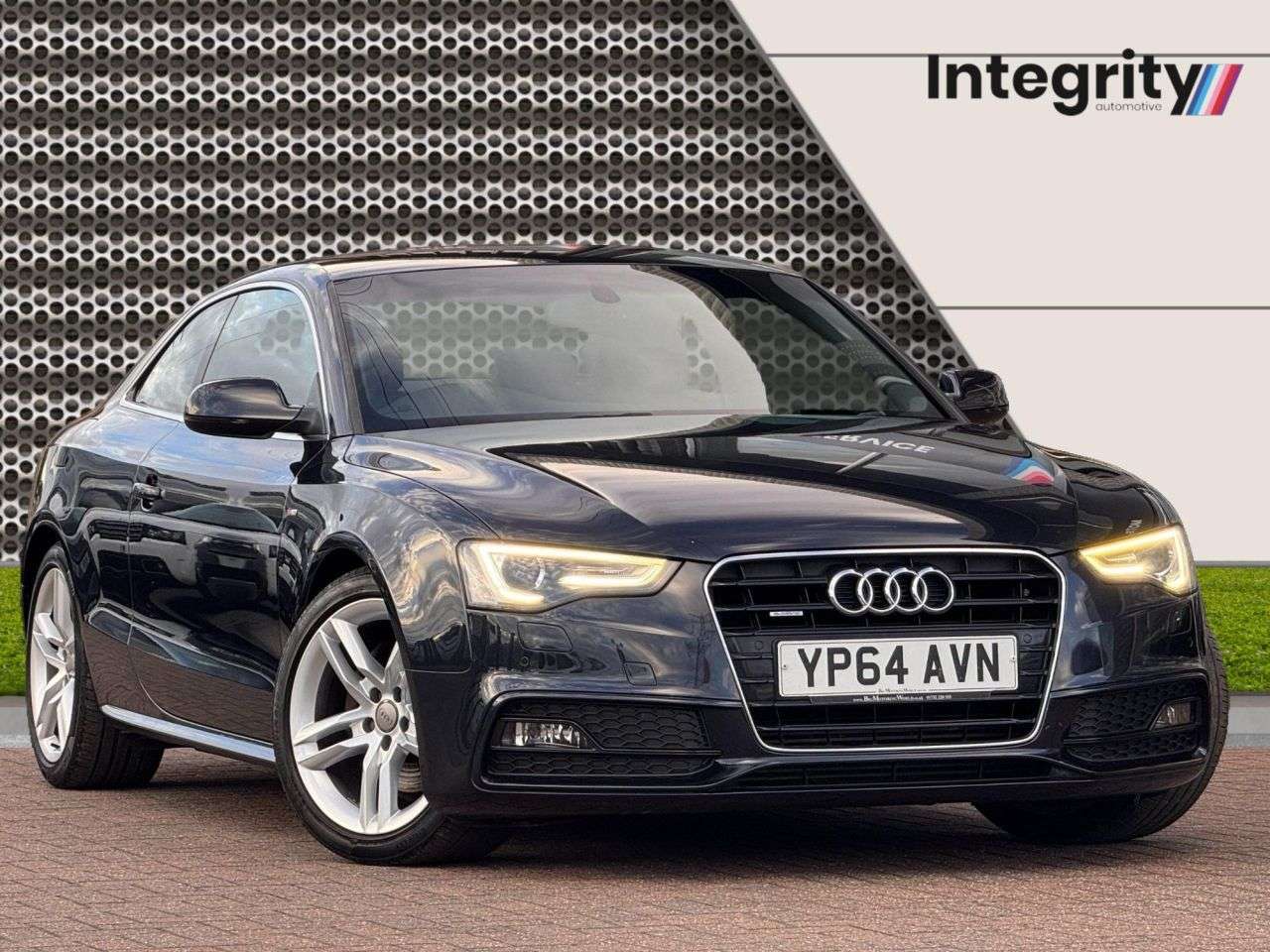 A 2014 AUDI A5 2.0 TFSI S line Coupe 2dr Petrol Manual quattro Euro 6 (s/s) (225 ps) Bang A 2014 AUDI A5 2.0 TFSI S line Coupe 2dr Petrol Manual quattro Euro 6 (s/s) (225 ps) Bang