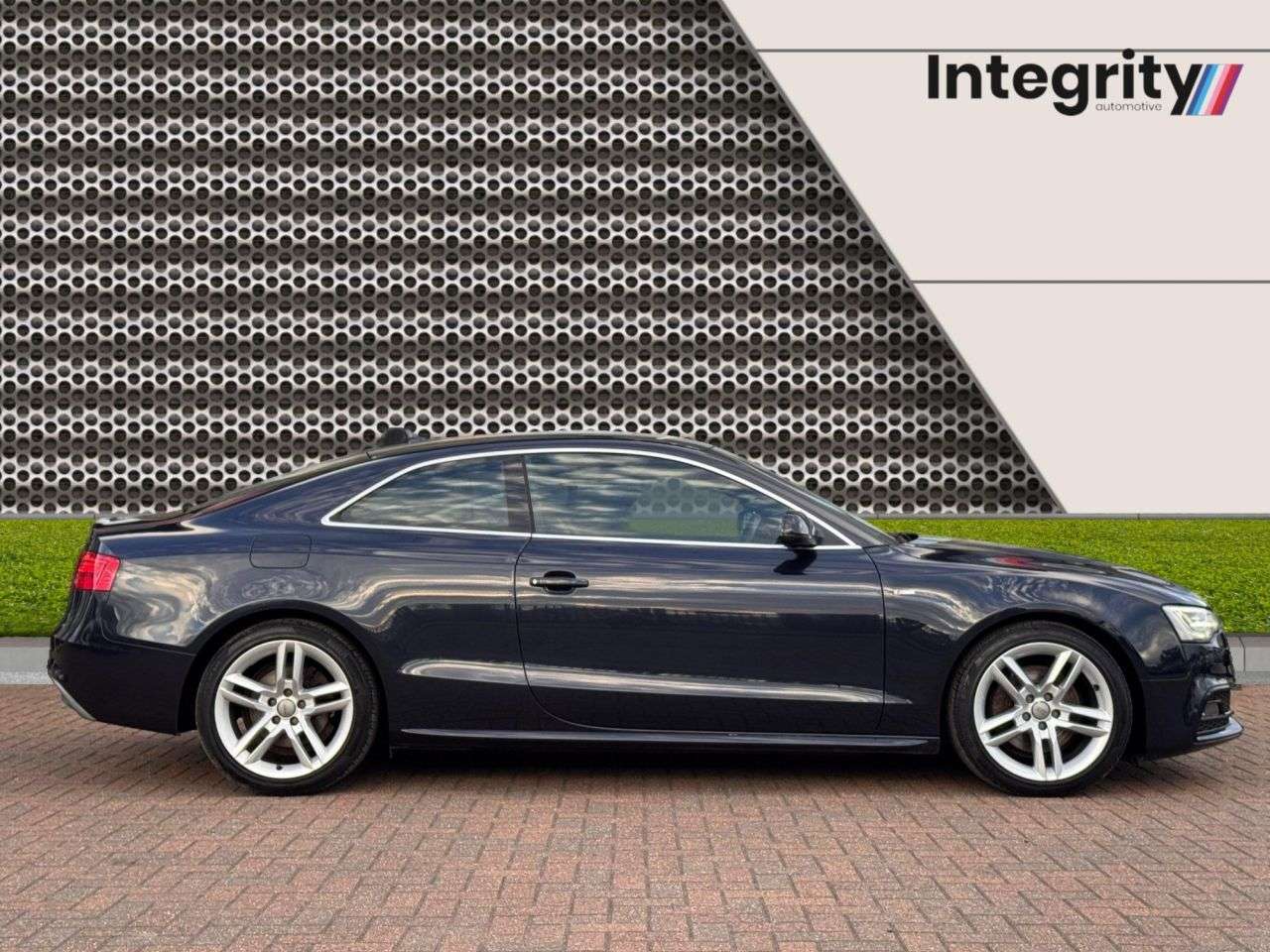 A 2014 AUDI A5 2.0 TFSI S line Coupe 2dr Petrol Manual quattro Euro 6 (s/s) (225 ps) Bang A 2014 AUDI A5 2.0 TFSI S line Coupe 2dr Petrol Manual quattro Euro 6 (s/s) (225 ps) Bang
