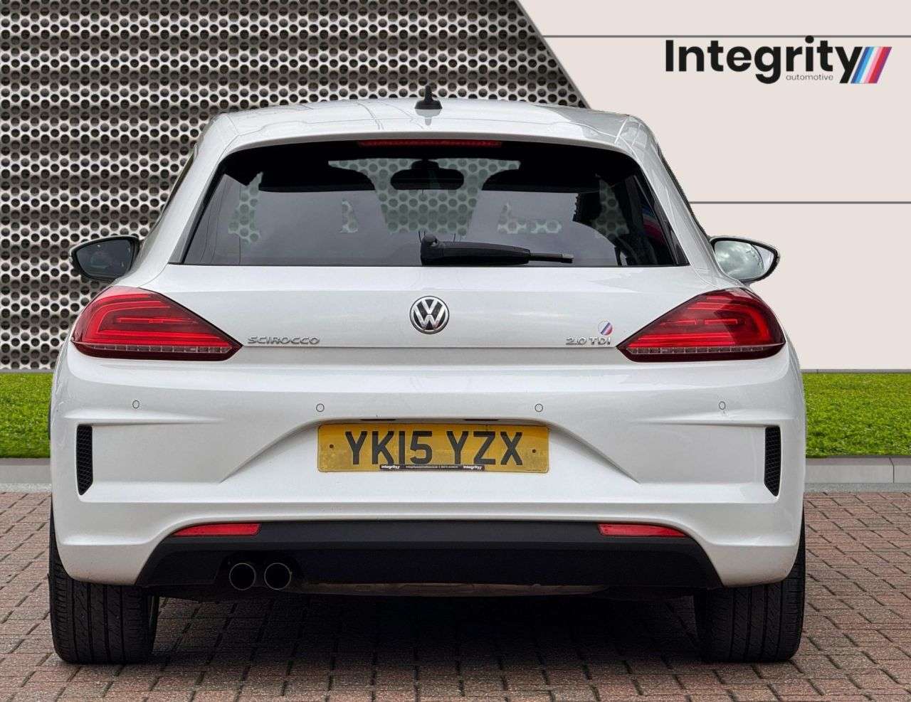 A 2015 VOLKSWAGEN SCIROCCO 2.0 TDI BlueMotion Tech R-Line Hatchback 3dr Diesel Manual Euro 6 (s/s) (15 A 2015 VOLKSWAGEN SCIROCCO 2.0 TDI BlueMotion Tech R-Line Hatchback 3dr Diesel Manual Euro 6 (s/s) (15