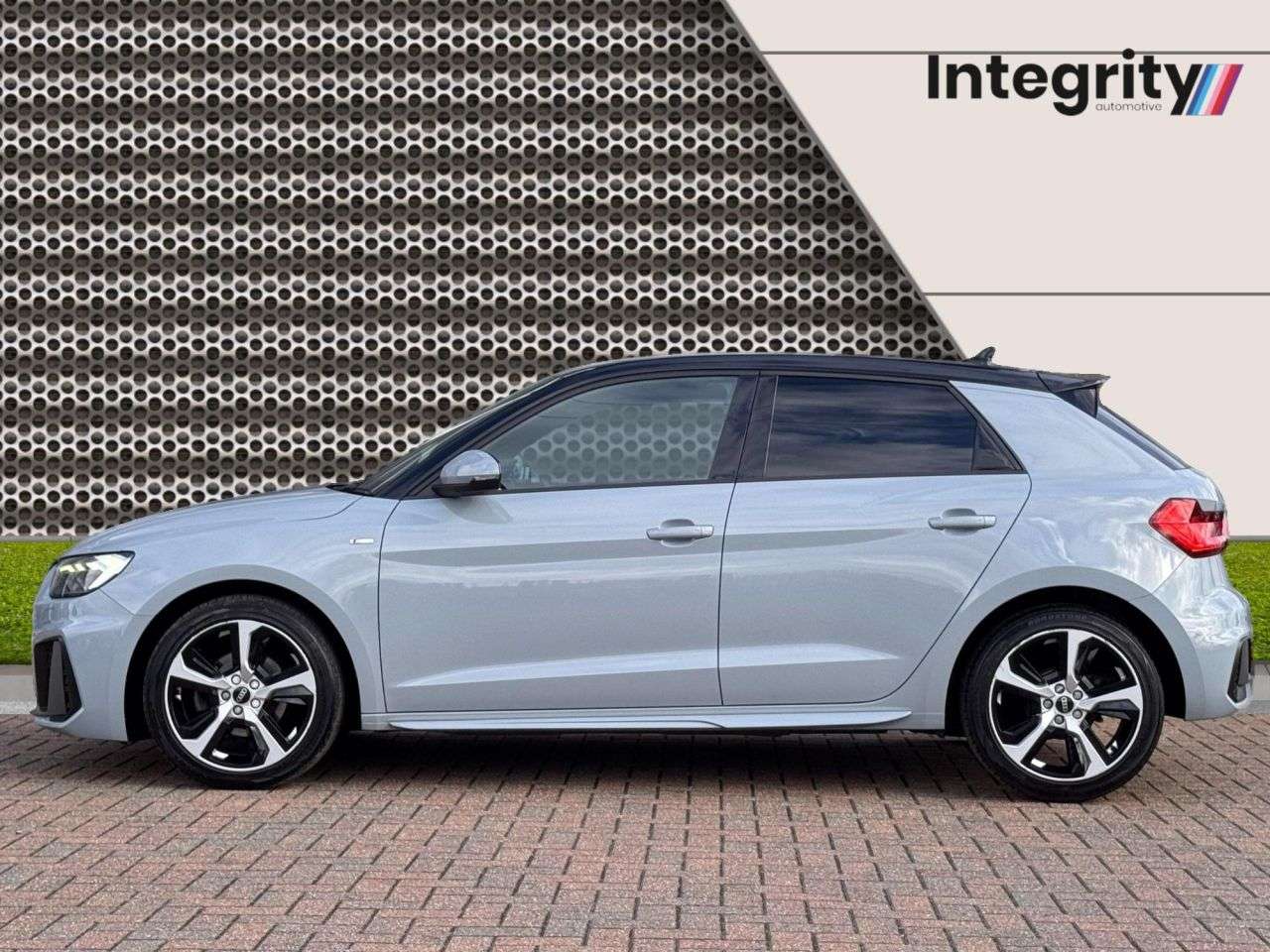2020 AUDI A1 2020 AUDI A1