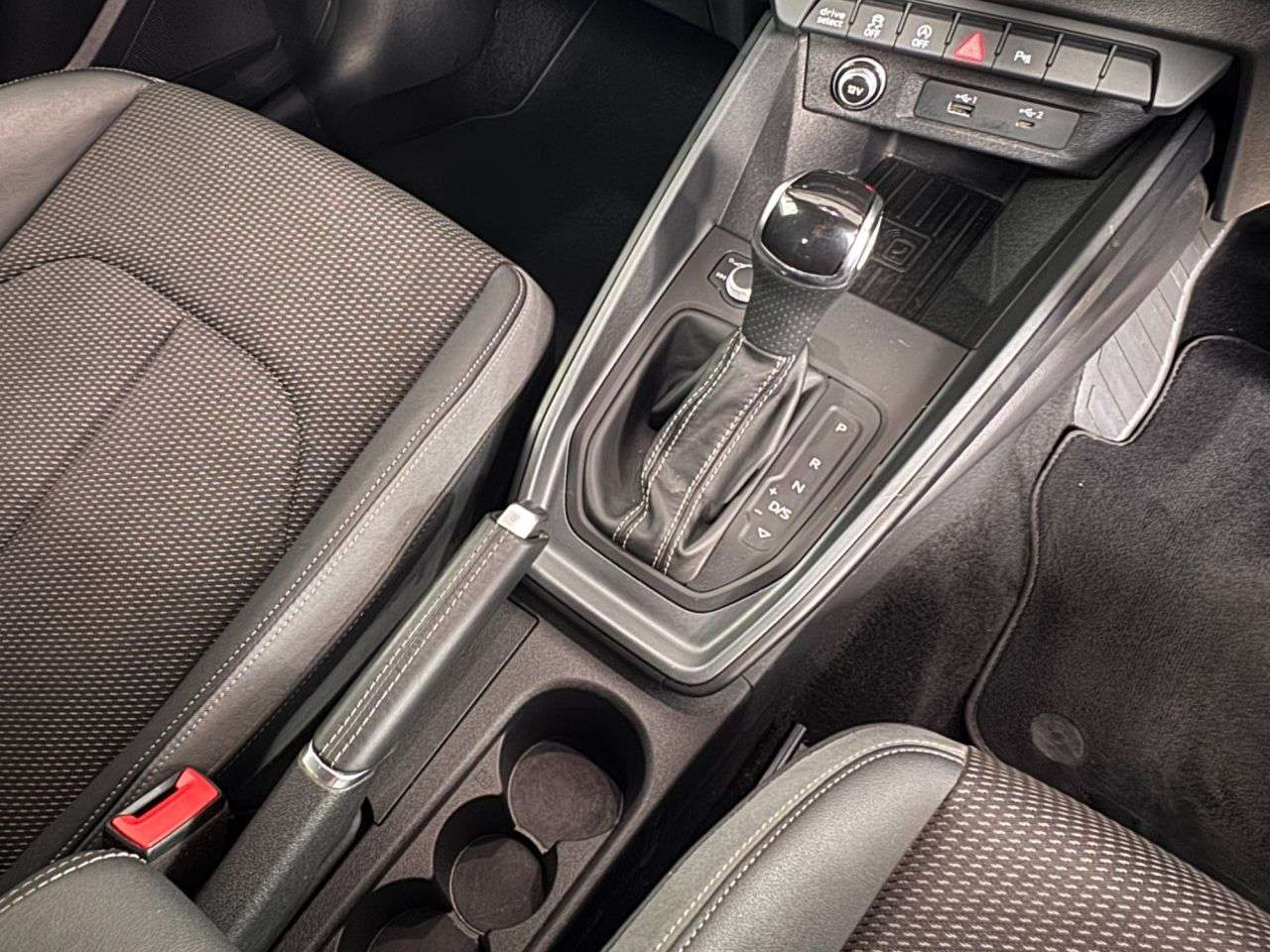 2020 AUDI A1 2020 AUDI A1