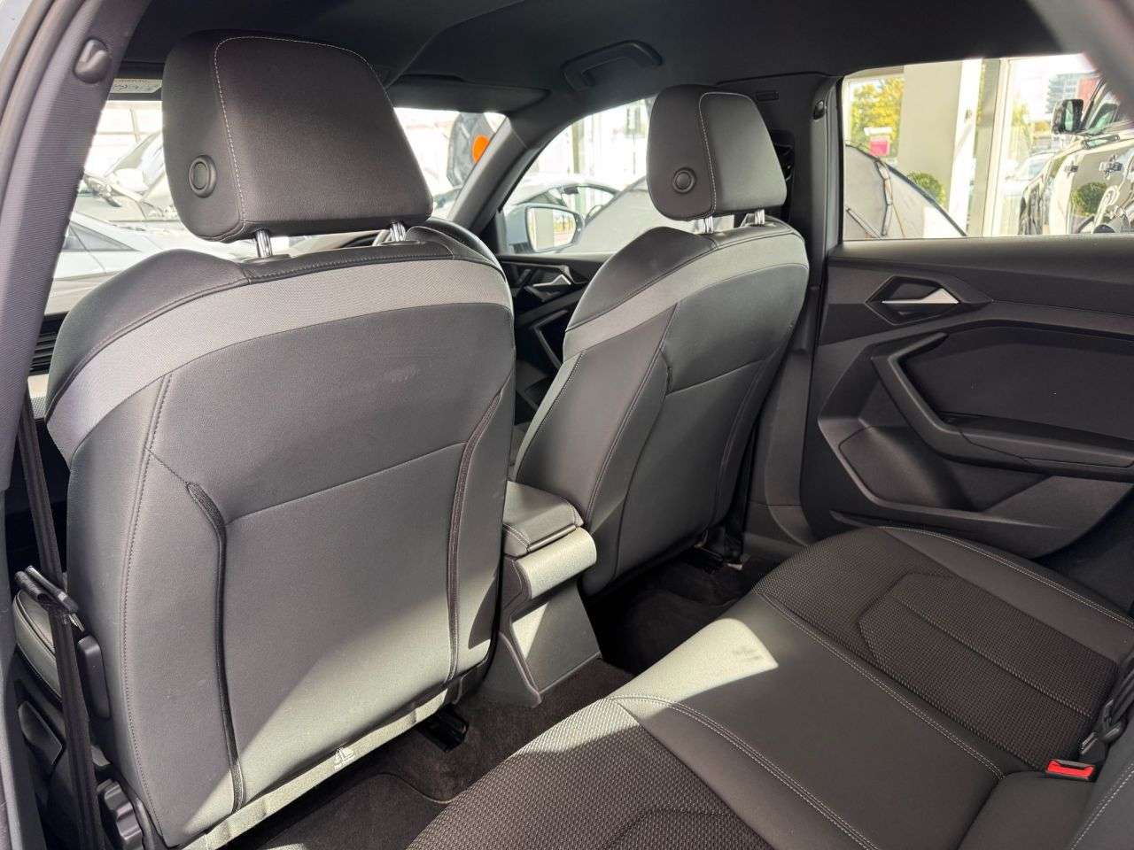2020 AUDI A1 2020 AUDI A1