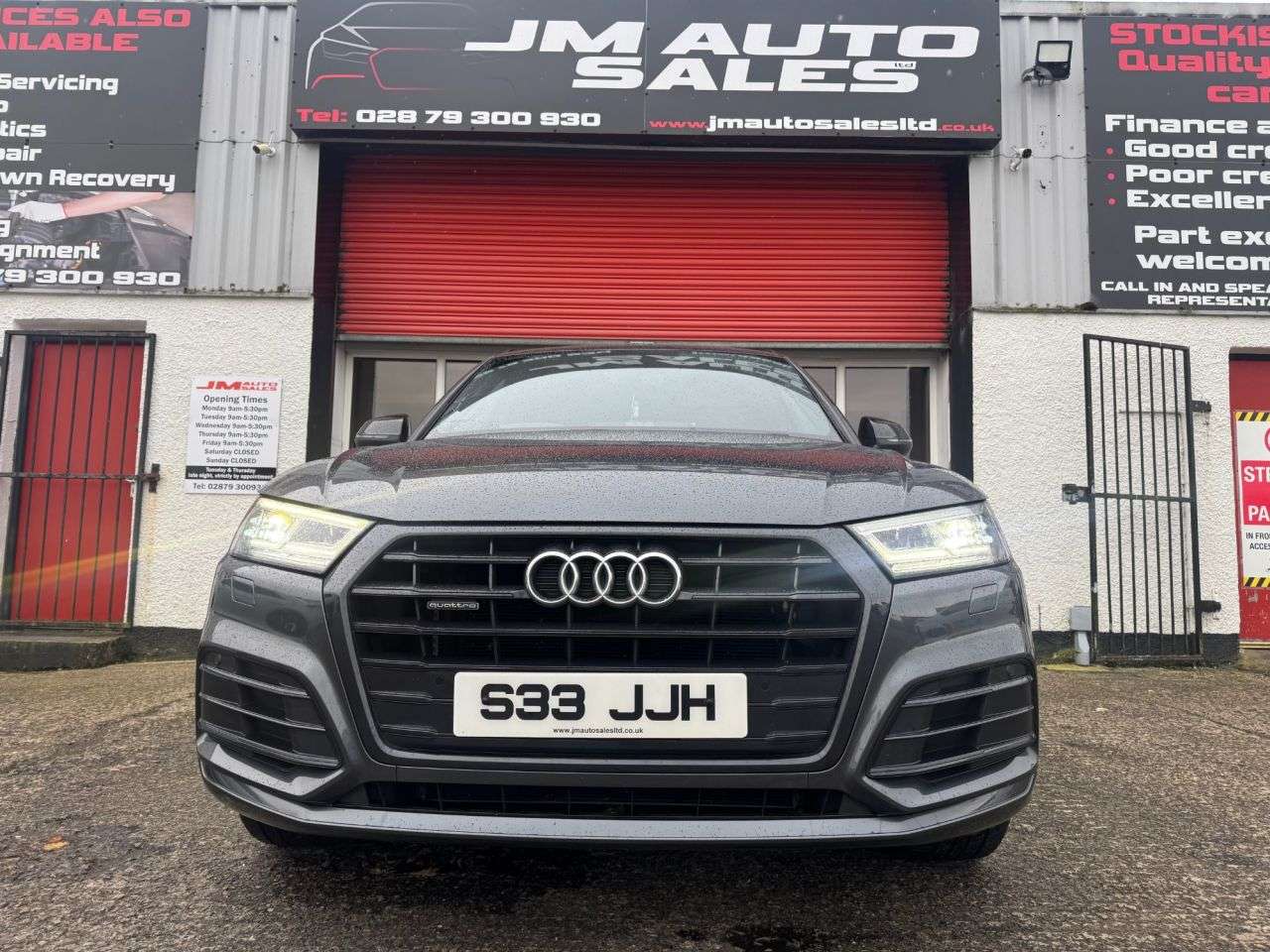 null AUDI Q5 null AUDI Q5