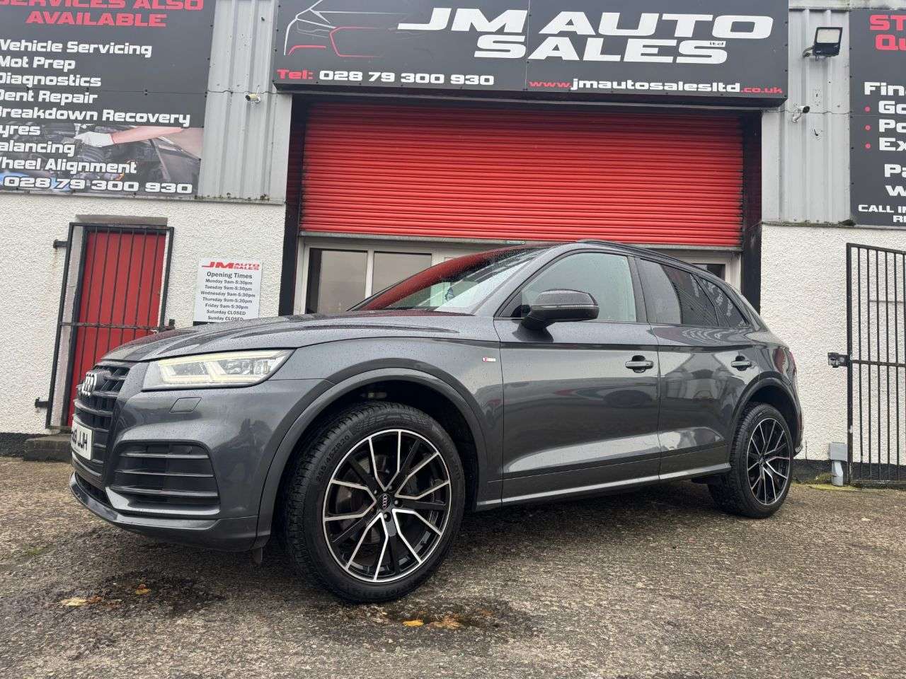 null AUDI Q5 null AUDI Q5