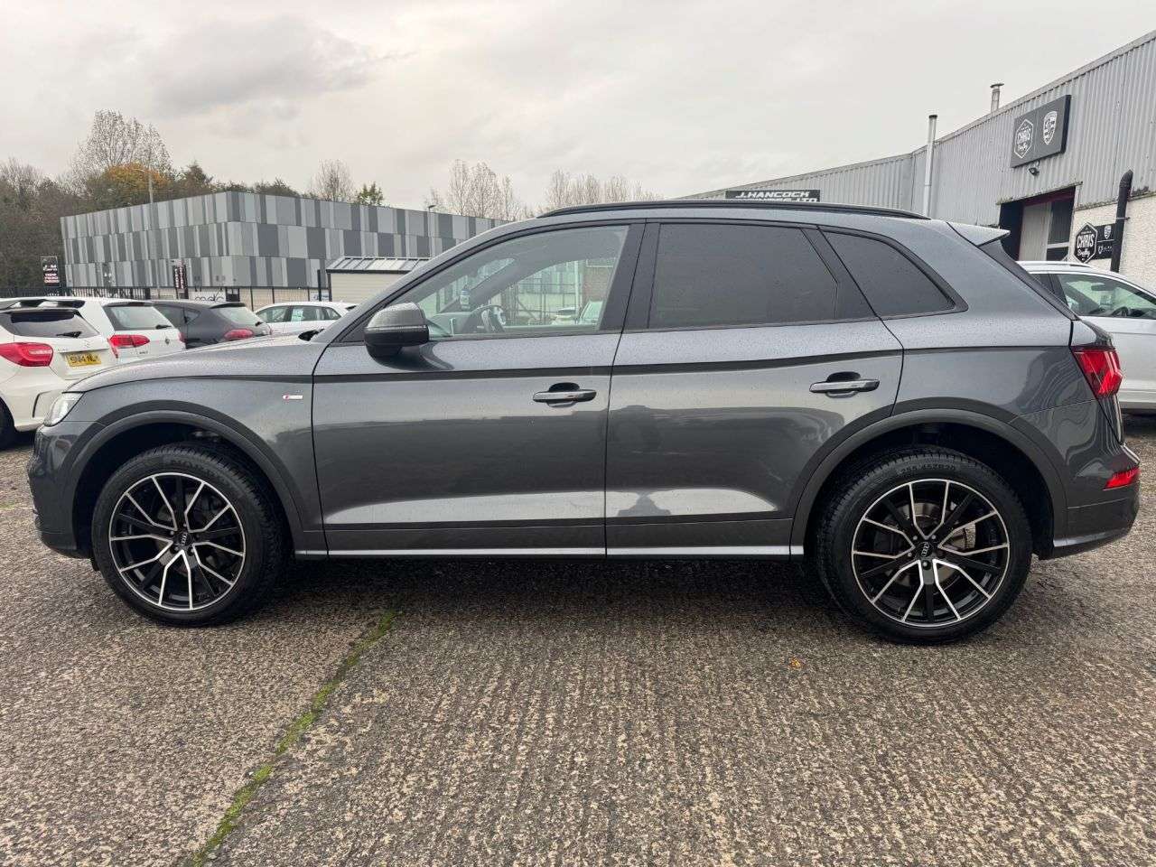 null AUDI Q5 null AUDI Q5