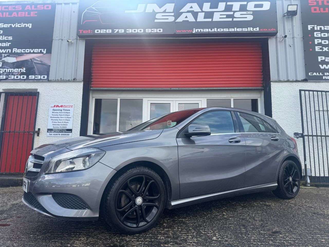 2014 MERCEDES-BENZ A-CLASS 2014 MERCEDES-BENZ A-CLASS